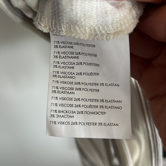 Club Monaco striped crop top with tie back - Picture 5 of 6